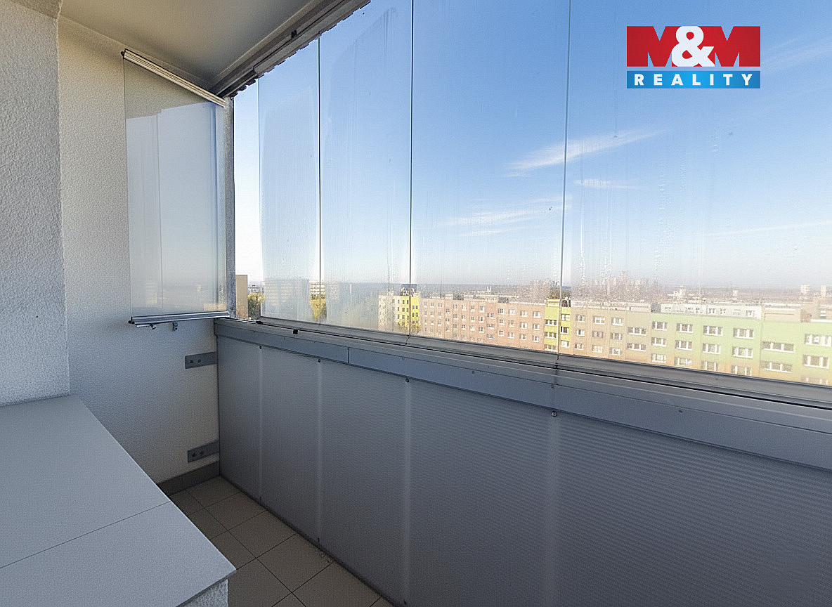 Pronájem bytu 1+kk 32 m² — photo 2