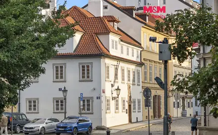 Prodej domu 383 m² s pozemkem 168 m², Na Kampě, Praha 1 - Malá Strana