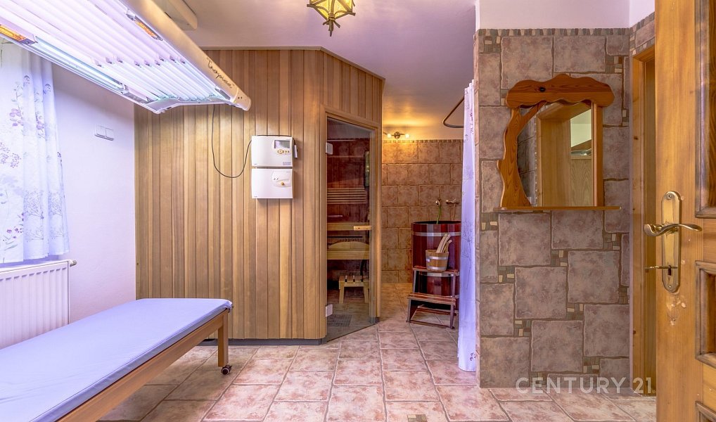 Prodej domu 663 m² s pozemkem 4 988 m², Mnich – náhled fotky 12