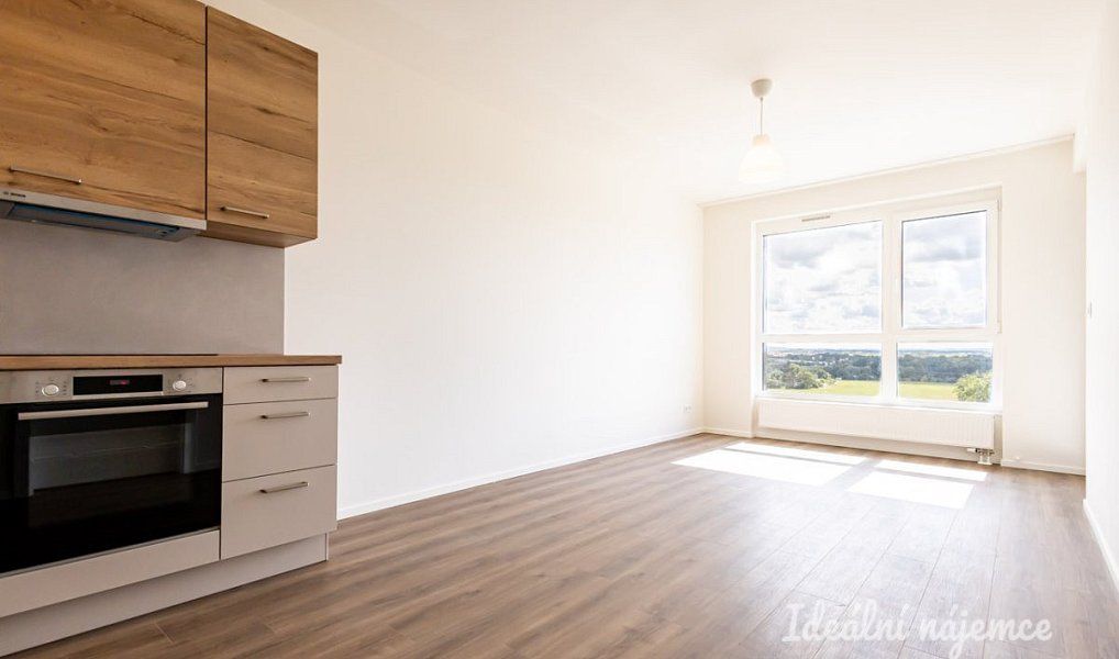 Pronájem bytu 2+kk 49 m², Praha – náhled fotky 12