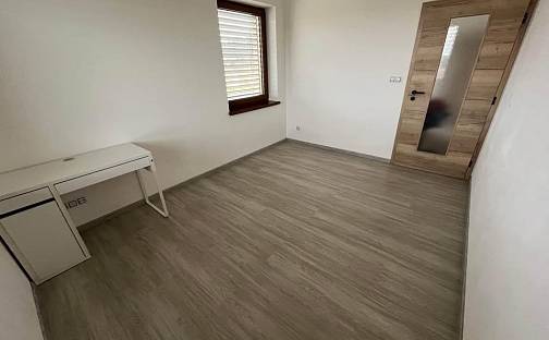 Pronájem pokoje 13 m², Březina, okres Brno-venkov