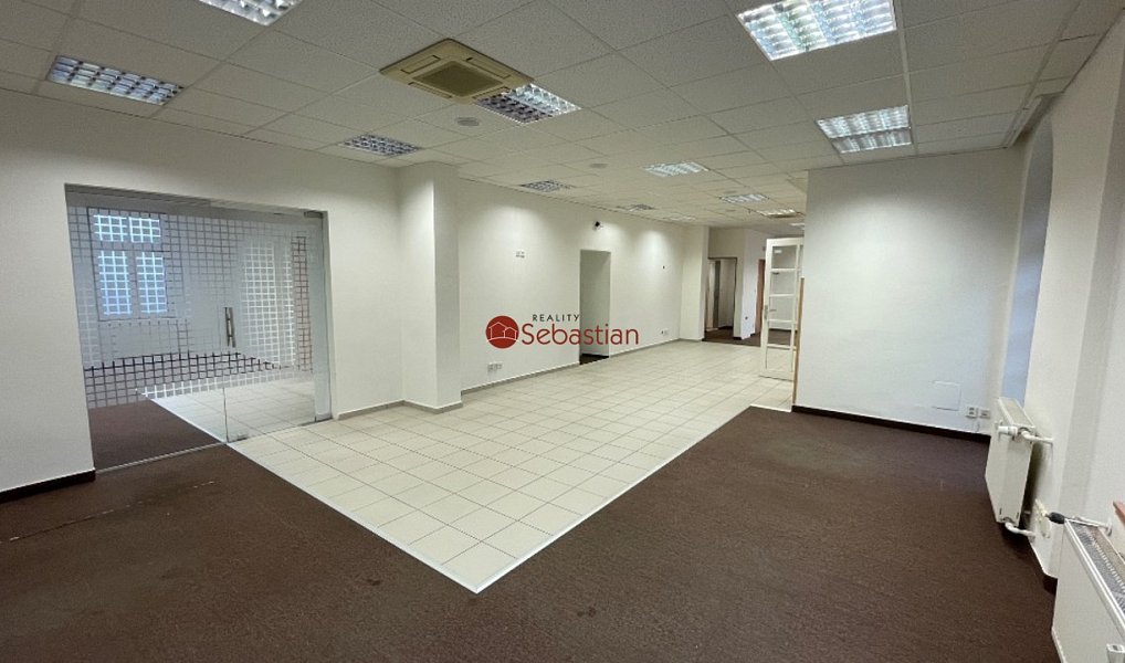 Pronájem kanceláře 184 m², Litvínov – náhled fotky 2