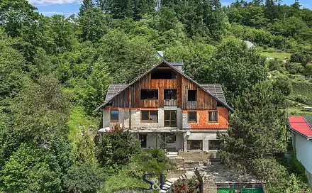 Prodej domu 528 m² s pozemkem 1 508 m², Železný Brod, okres Jablonec nad Nisou