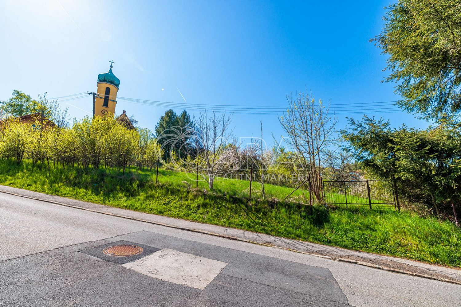Prodej stavebního pozemku 1 340 m² – fotografie 5