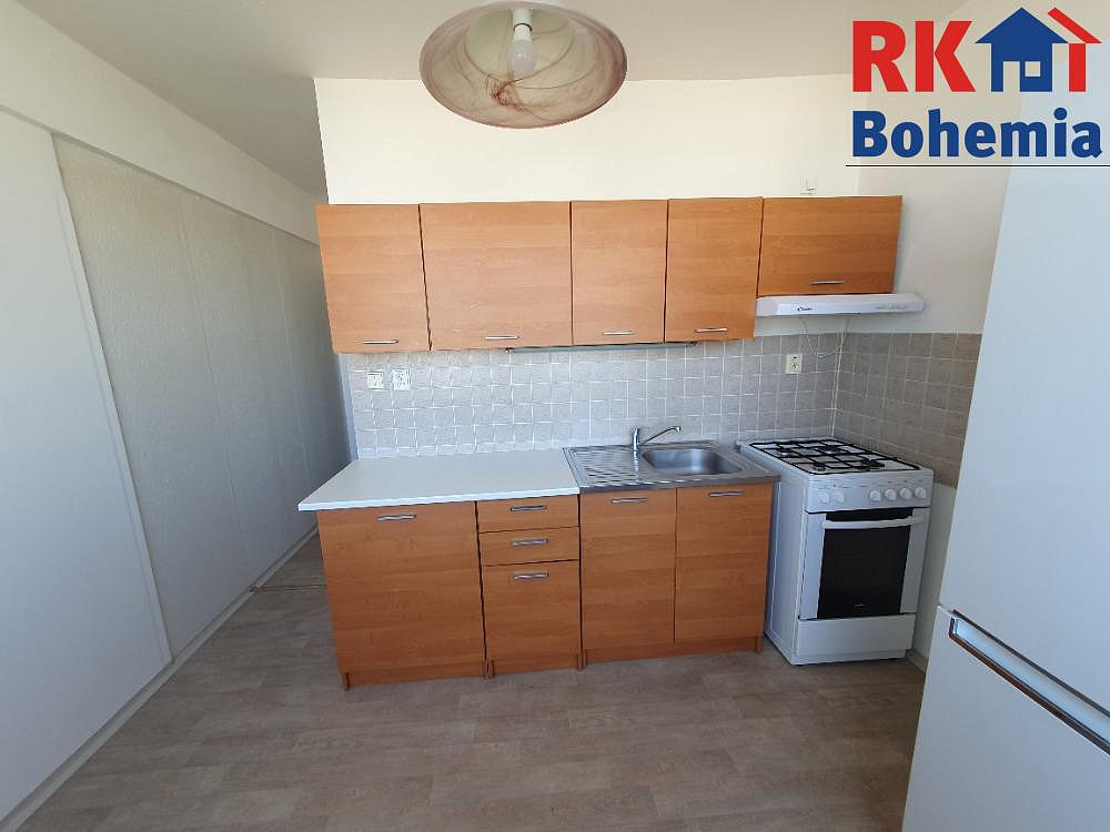 Pronájem bytu 2+1 65 m² – fotografie 3