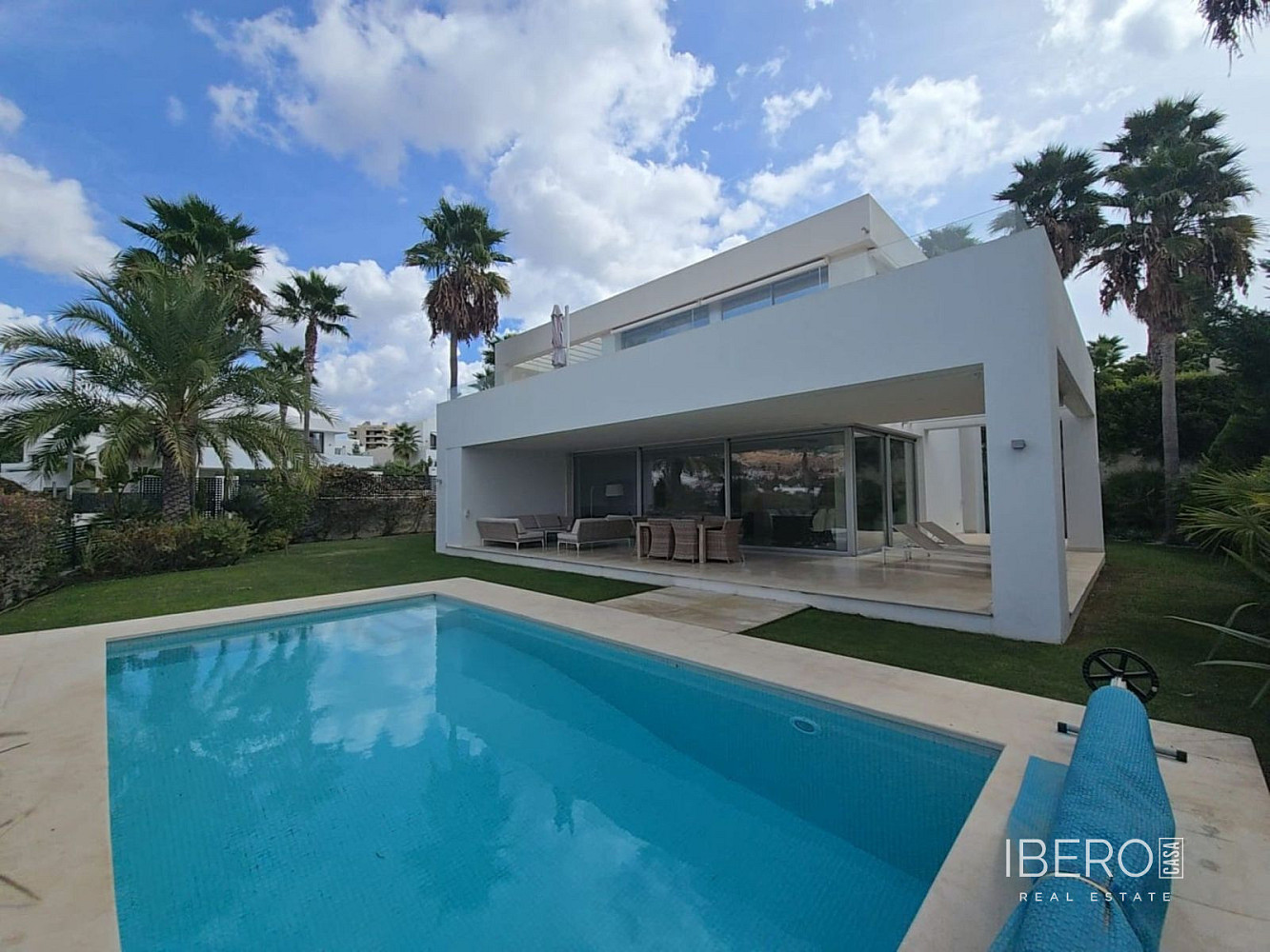 Prodej domu 193 m² s pozemkem 803 m² - Vista 4