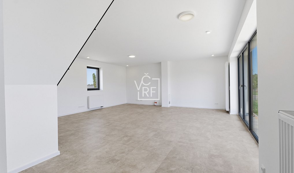 Pronájem domu 148 m² s pozemkem 255 m², Chlumec nad Cidlinou – náhled fotky 8