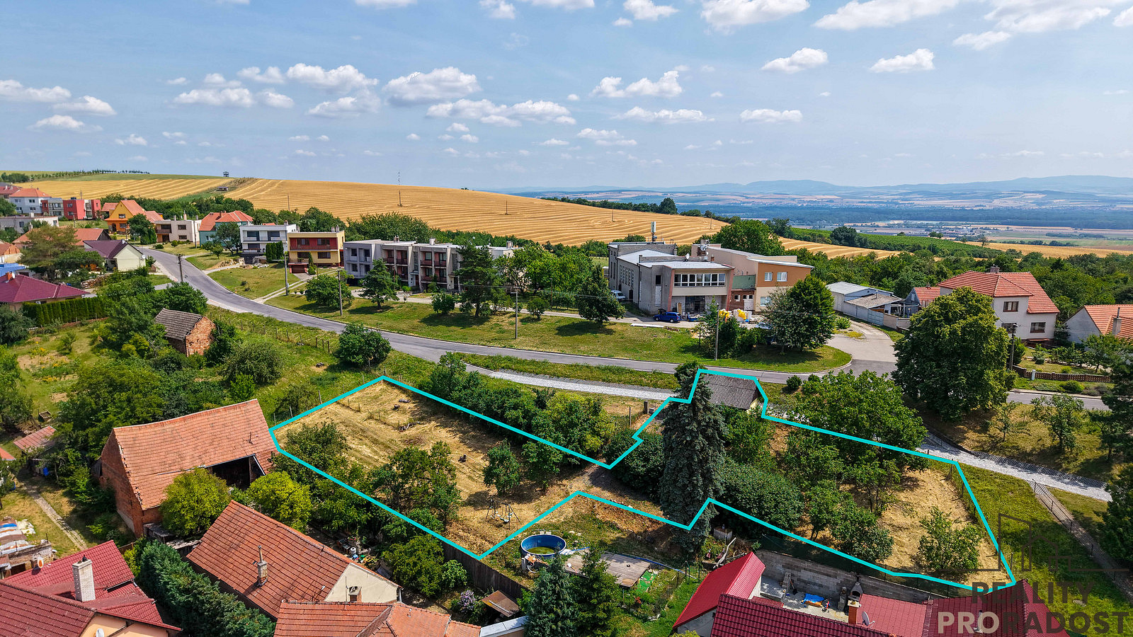 Prodej stavebního pozemku 1 206 m² – fotografie 2