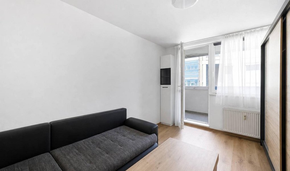 Prodej bytu 4+1 70 m², Kladno – náhled fotky 9
