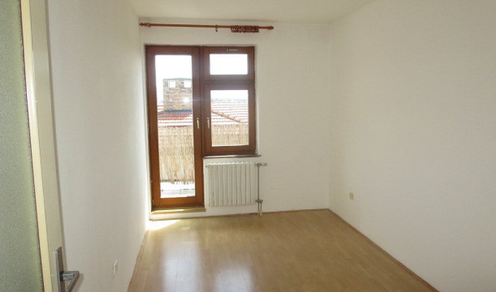 Pronájem bytu 3+1 91 m², Uherský Brod – náhled fotky 3
