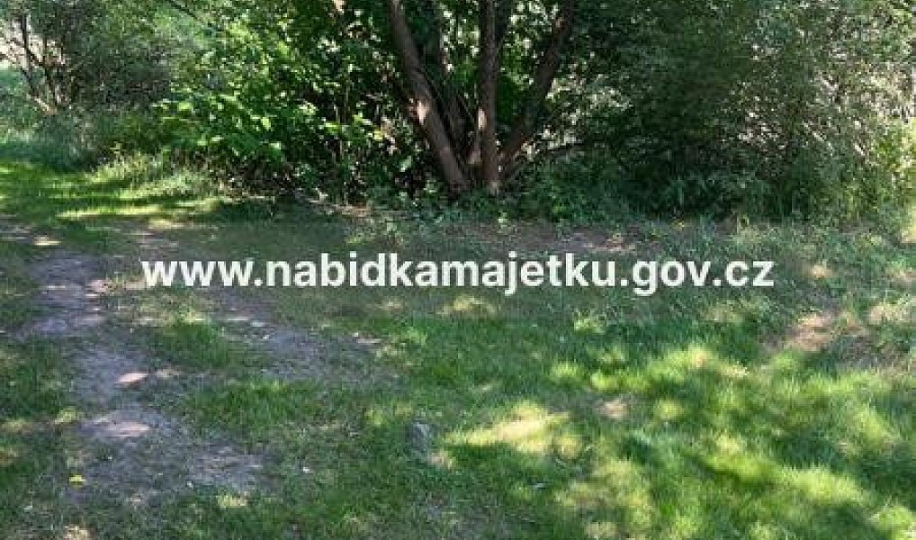 Prodej stavebního pozemku 861 m², Nová Bystřice – náhled fotky 3