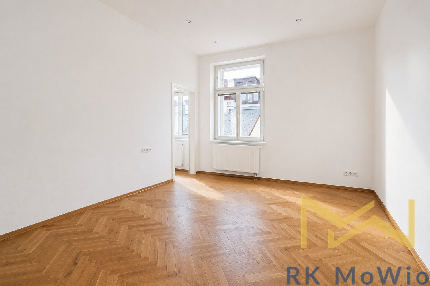 Pronájem bytu 2+kk 73 m² — photo 2