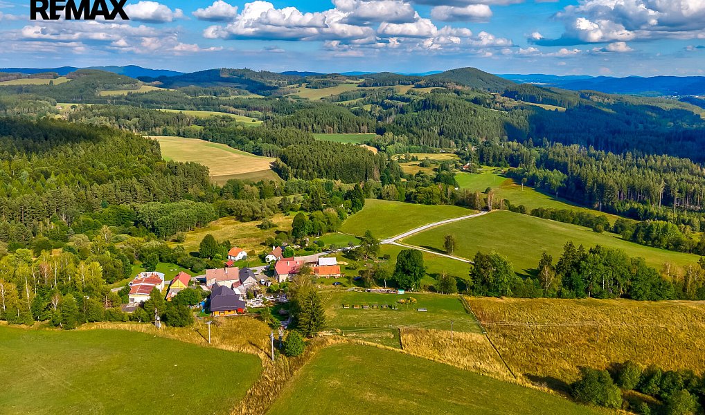 Prodej stavebního pozemku 2 100 m², Vyšší Brod – náhled fotky 16