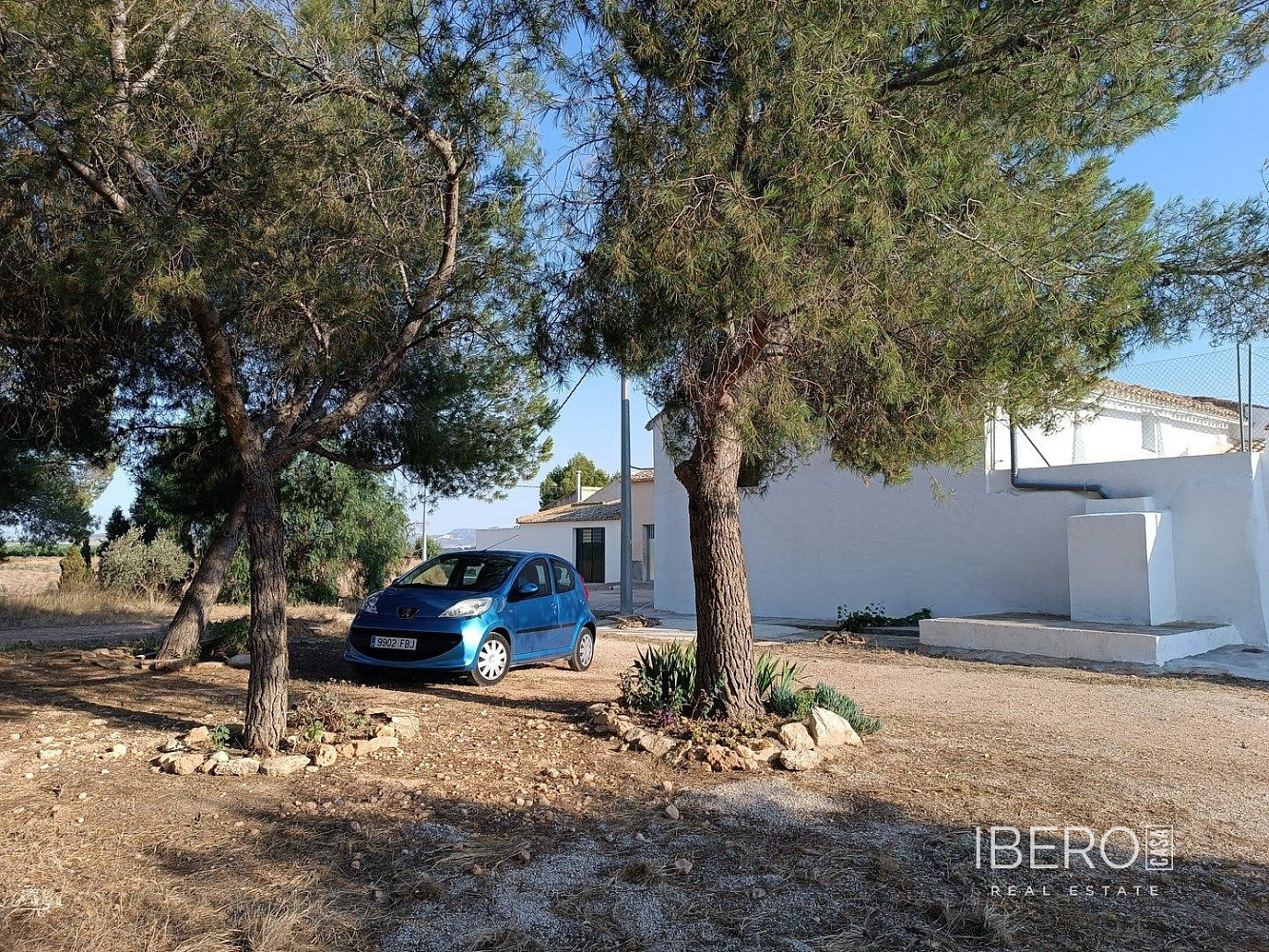 Prodej domu 250 m² s pozemkem 6 000 m²
