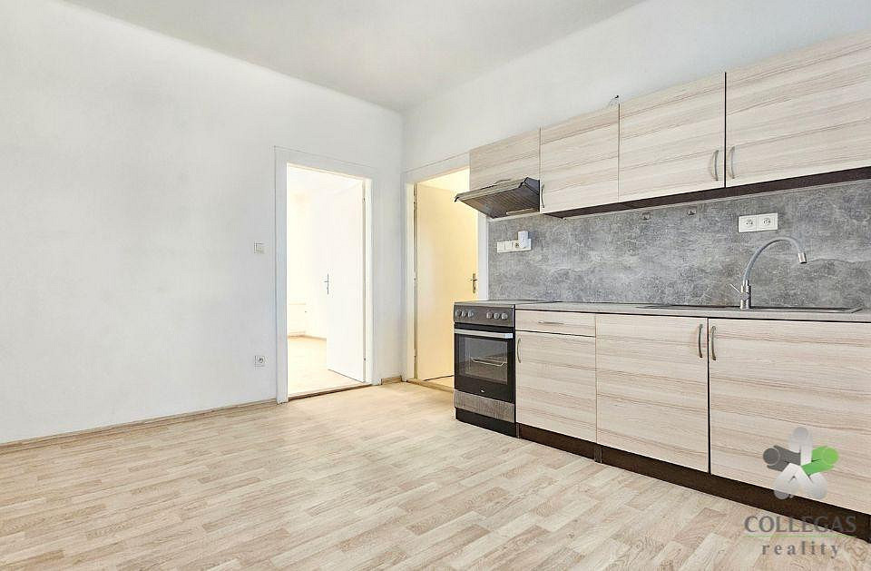 Pronájem bytu 2+1 62 m² — photo 2