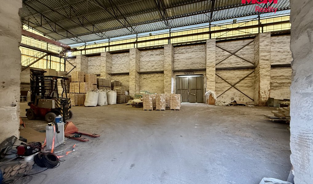Pronájem skladovacích prostor 1 040 m², Petřvald – náhled fotky 2