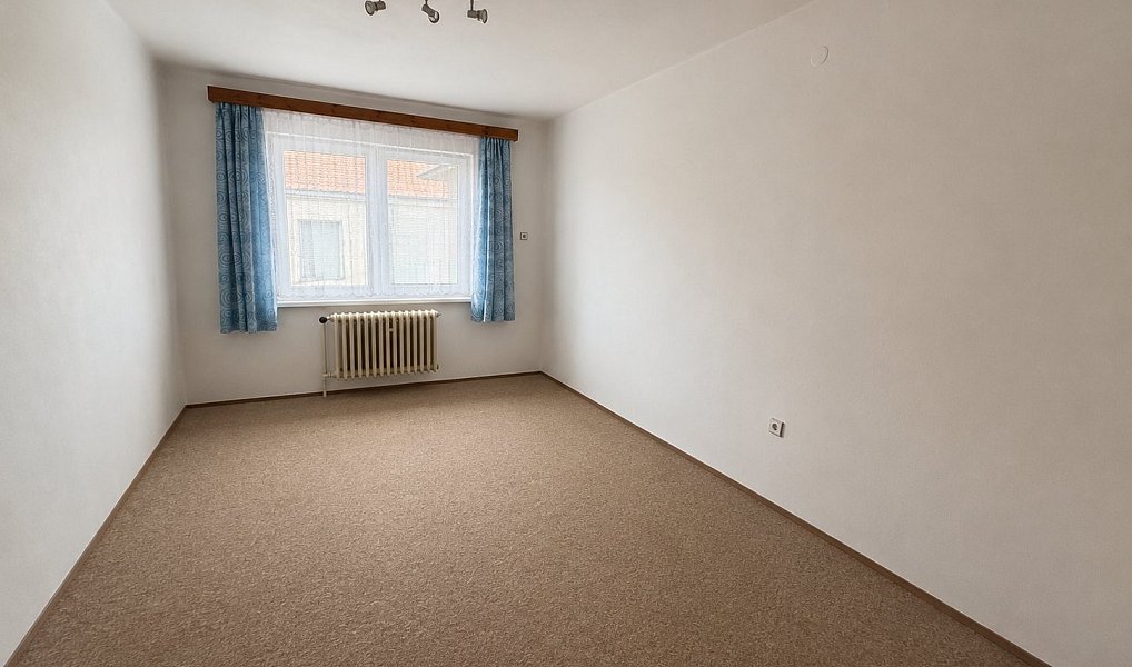 Prodej domu 198 m² s pozemkem 800 m², Kly – náhled fotky 15