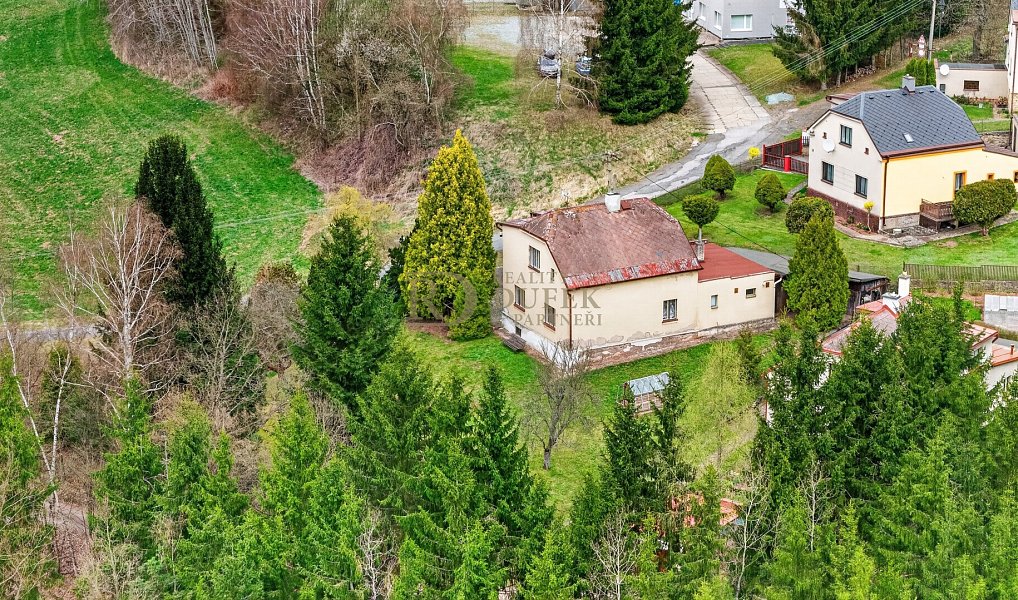 Prodej domu 165 m² s pozemkem 1 433 m², Náchod – náhled fotky 40