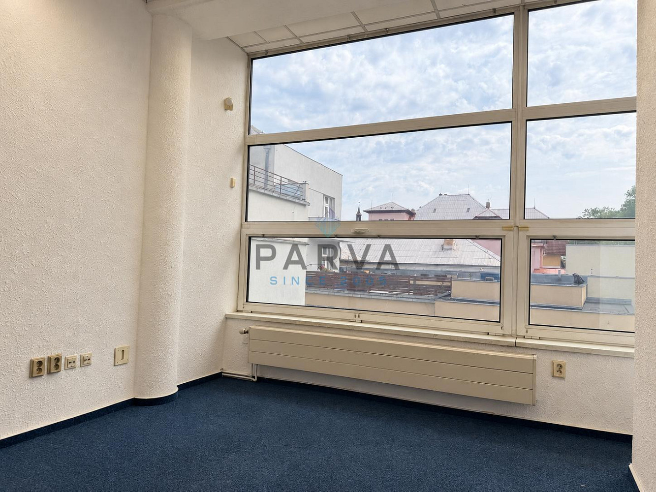 Pronájem kanceláře 32 m² – fotografie 4