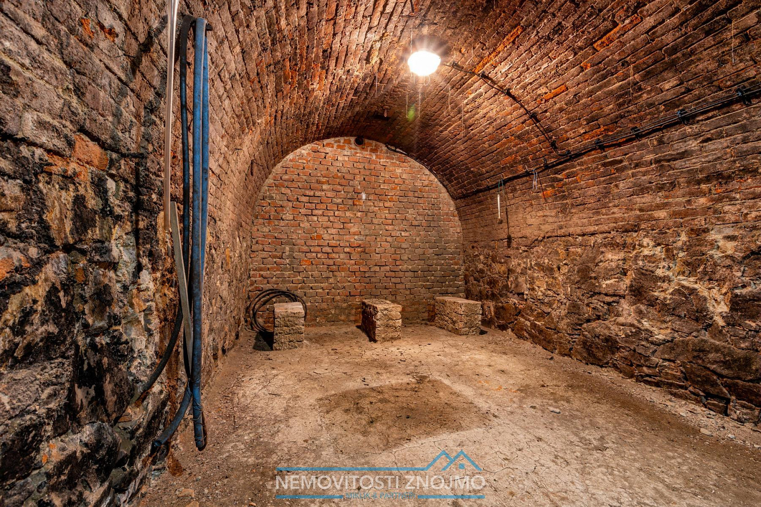 Prodej komerčního objektu (jiného typu) 227 m² – fotografie 5