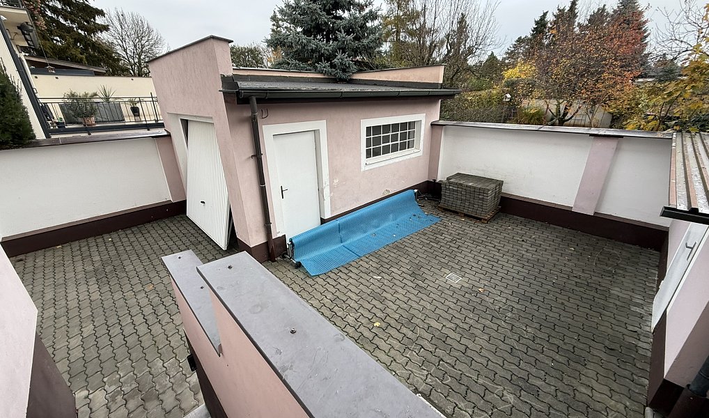 Prodej vily 300 m² s pozemkem 838 m², Prostějov – náhled fotky 19
