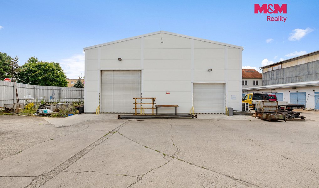 Prodej výrobních prostor 2 882 m², Štětí – náhled fotky 4