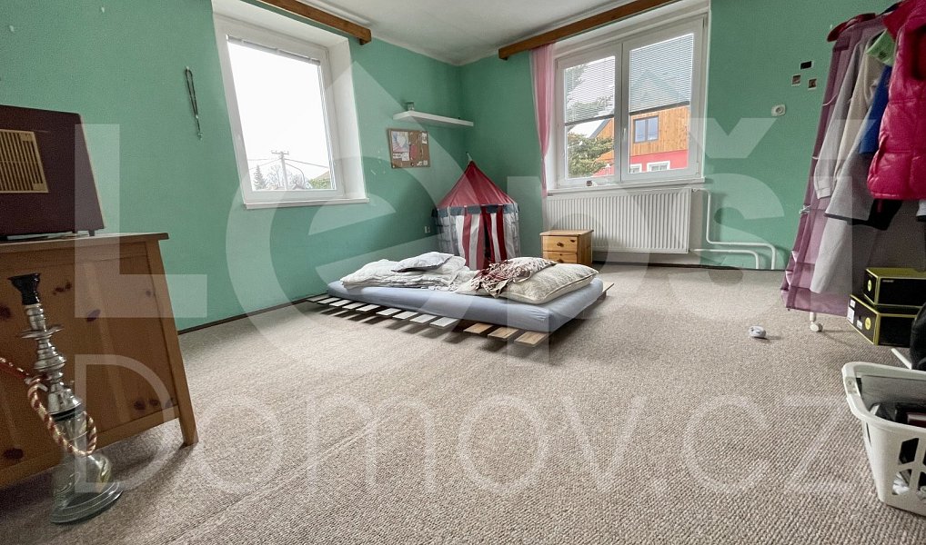 Prodej domu 250 m² s pozemkem 1 156 m², Jeseník – náhled fotky 2
