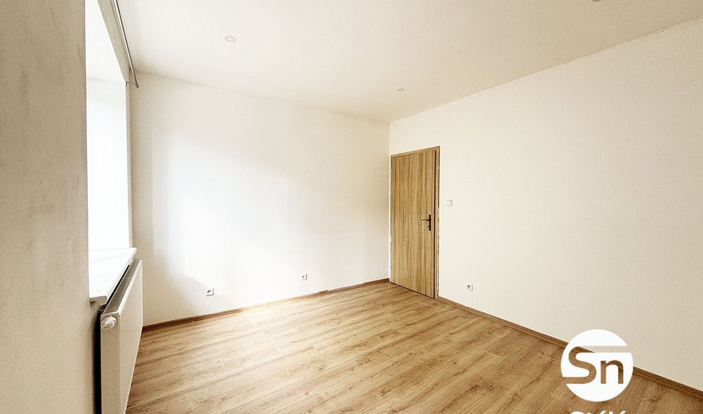 Pronájem bytu 3+1 67 m², Dobrovice – náhled fotky 5