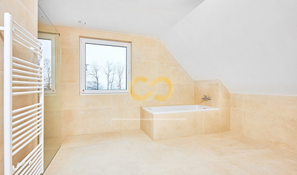Prodej domu 220 m² s pozemkem 1 000 m², Bavorov – náhled fotky 12