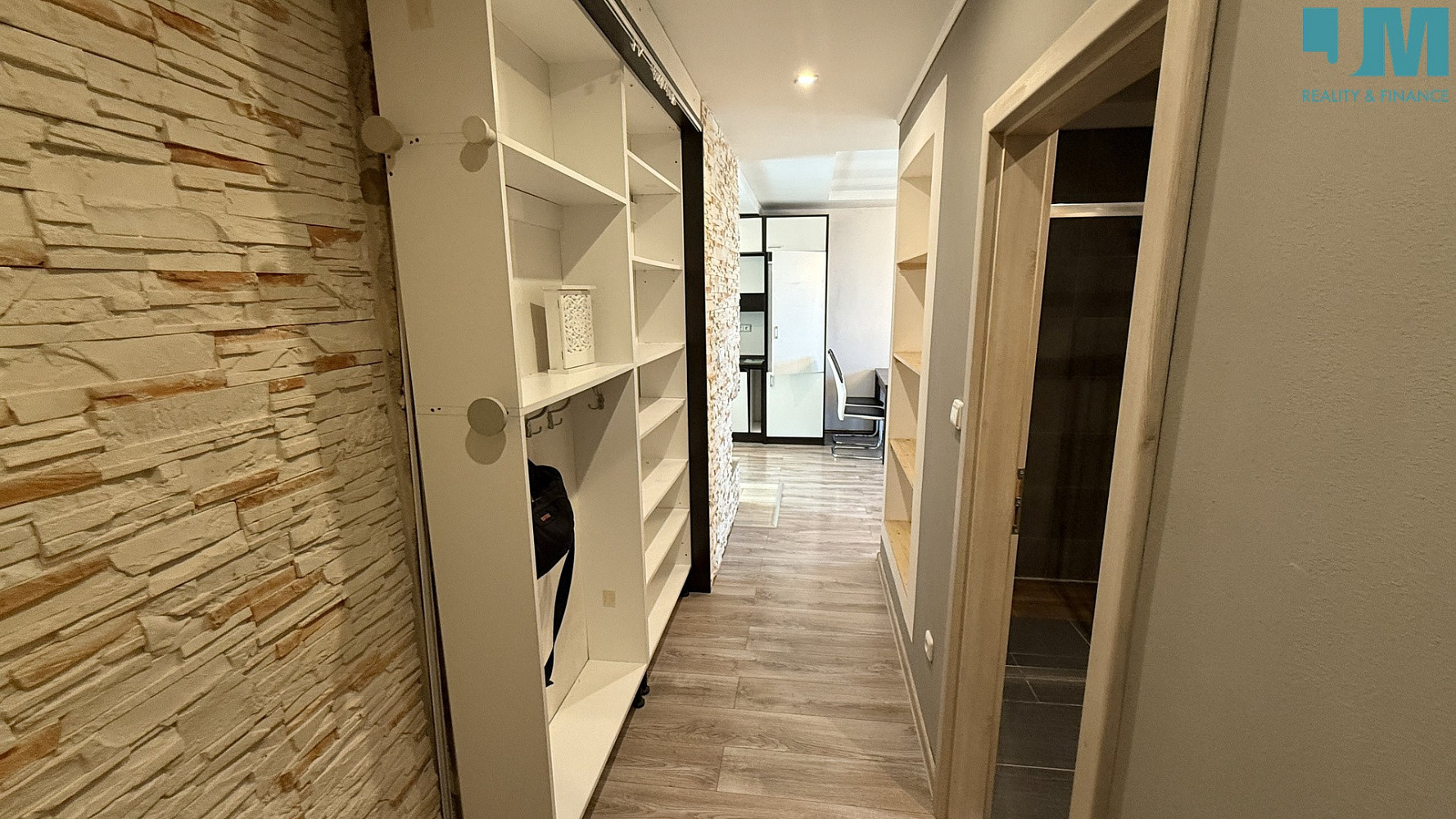 Pronájem bytu 3+kk 54 m² – fotografie 5