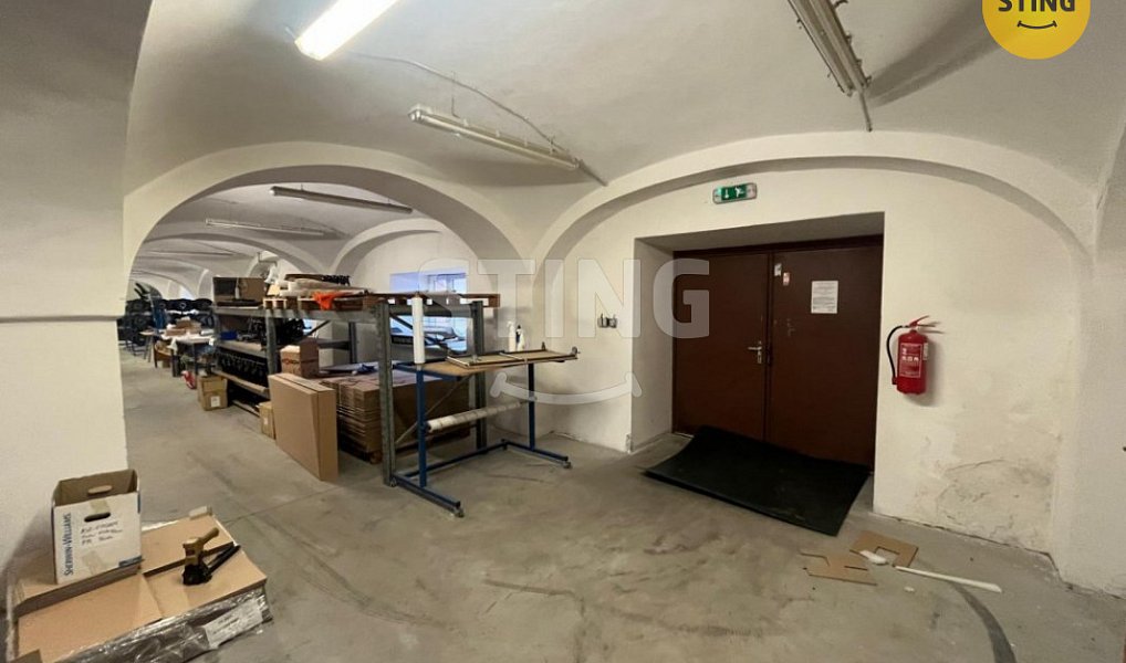 Pronájem skladovacích prostor 500 m², Mankovice – náhled fotky 12