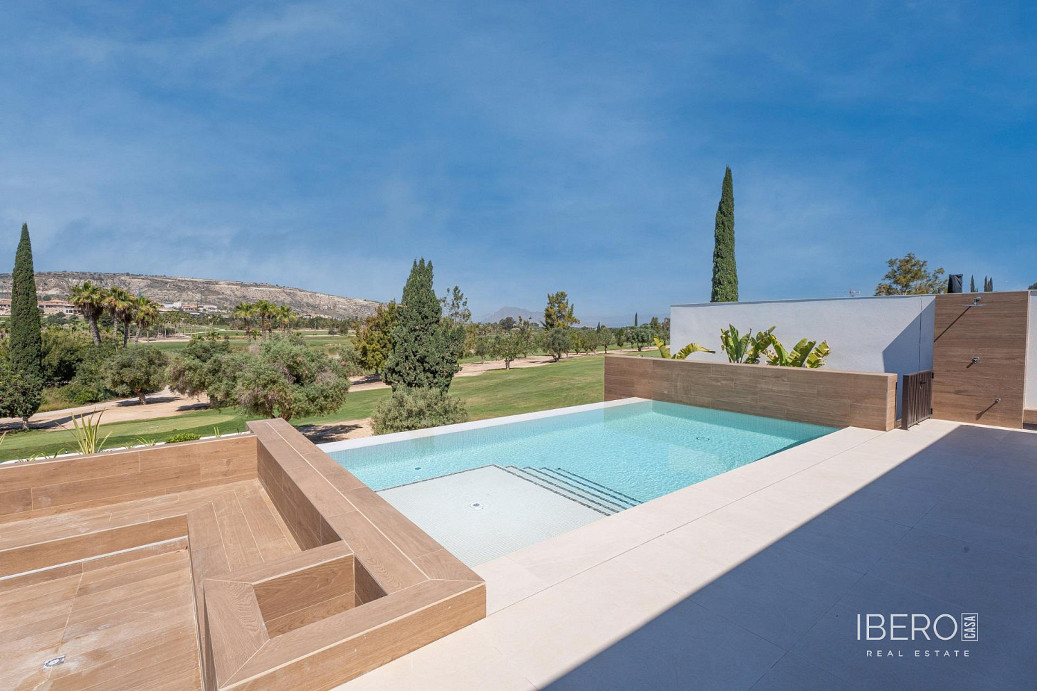 Prodej domu 139 m² s pozemkem 500 m²