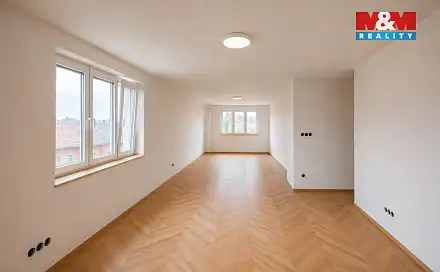 Pronájem bytu 2+kk 56 m², 9. května, Moravany, okres Pardubice