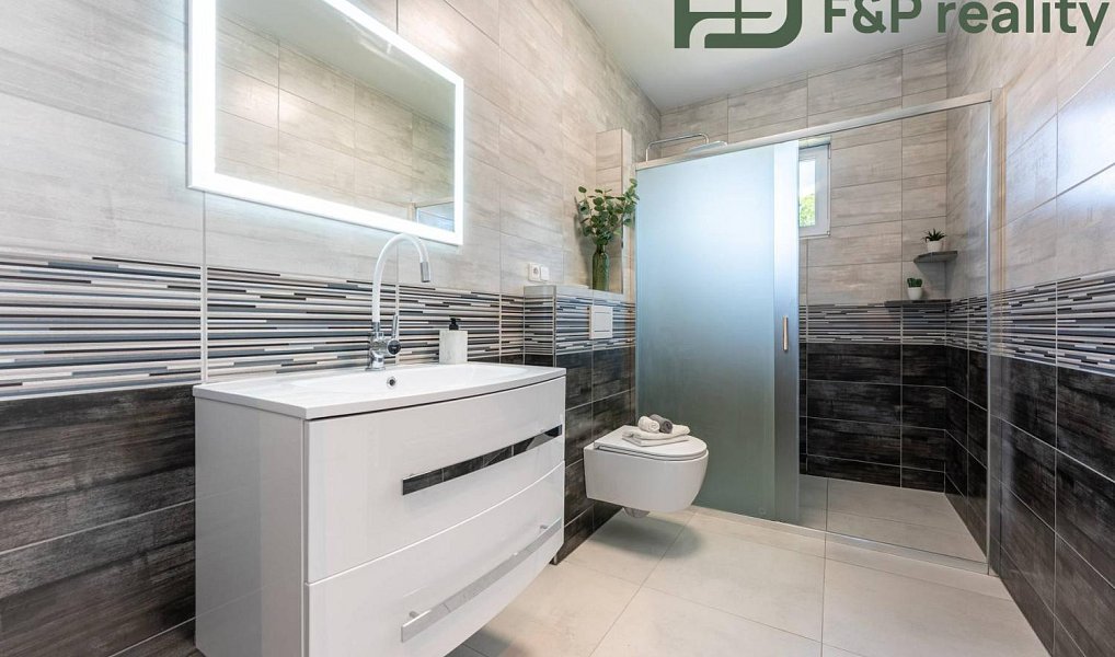 Prodej domu 112 m² s pozemkem 1 001 m², Bečváry – náhled fotky 20
