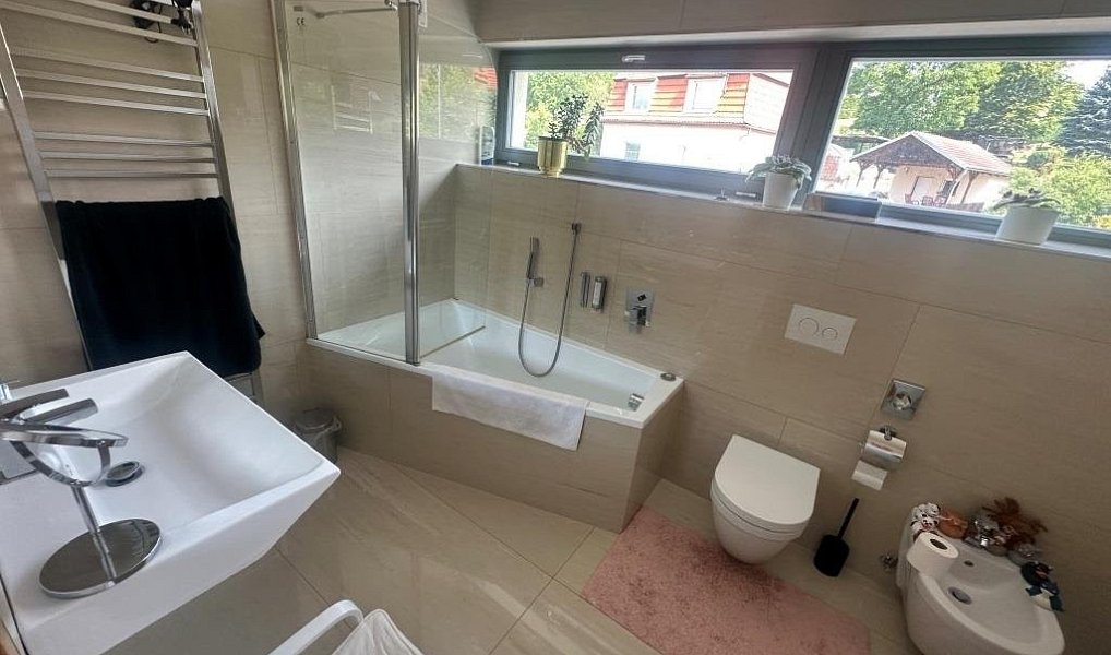 Prodej domu 216 m² s pozemkem 479 m², Praha – náhled fotky 23
