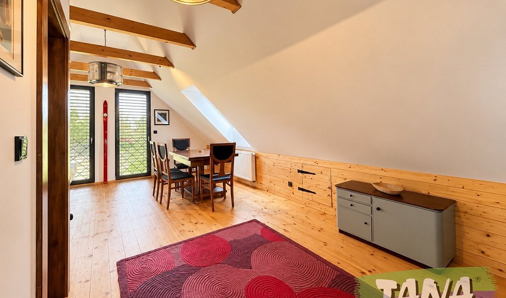 Prodej domu 310 m² s pozemkem 2 676 m², Úhlejov – náhled fotky 13