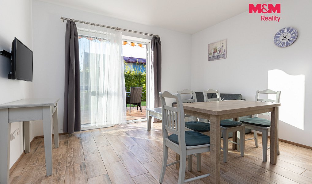 Prodej domu 122 m² s pozemkem 328 m², Dříteč – náhled fotky 10