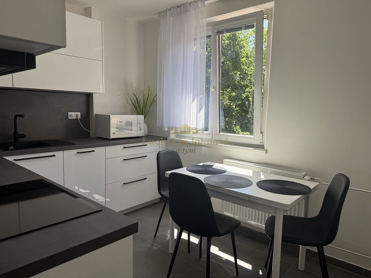 Prodej bytu 1+1 35 m² – fotografie 3