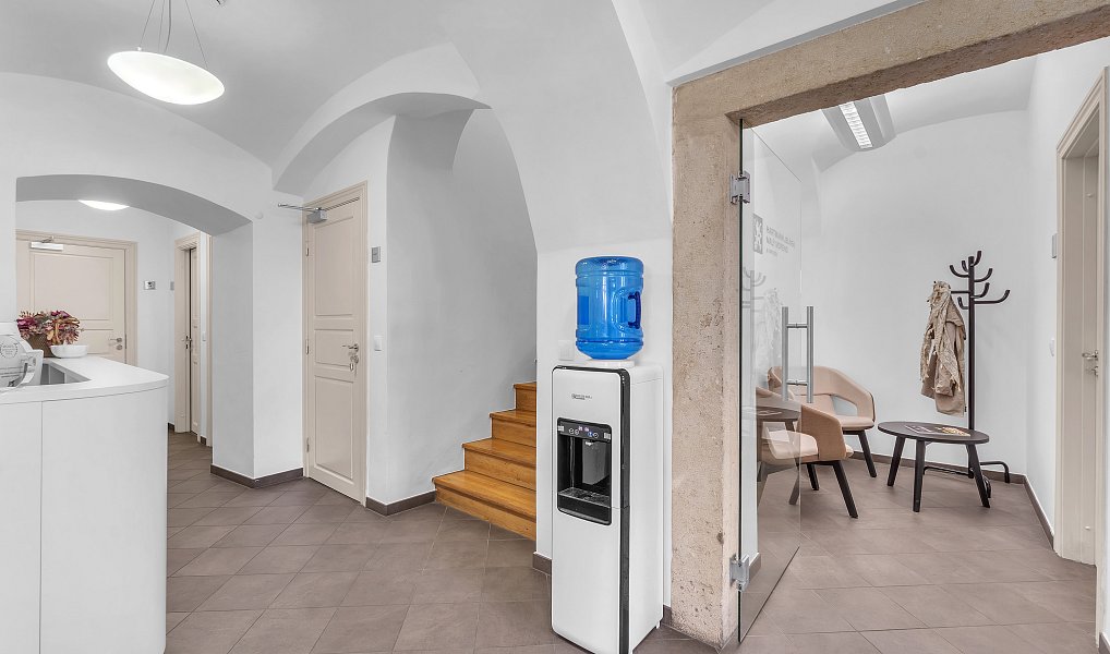 Pronájem kanceláře 112 m², Hradec Králové – náhled fotky 3
