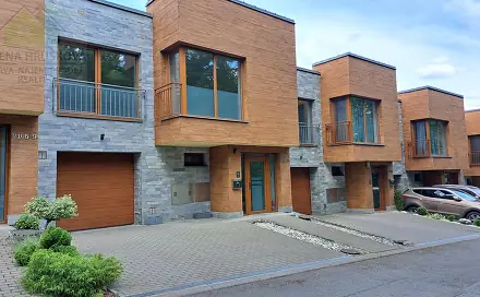 Pronájem domu 154 m² s pozemkem 418 m², Na Šestém, Ostrava - Slezská Ostrava