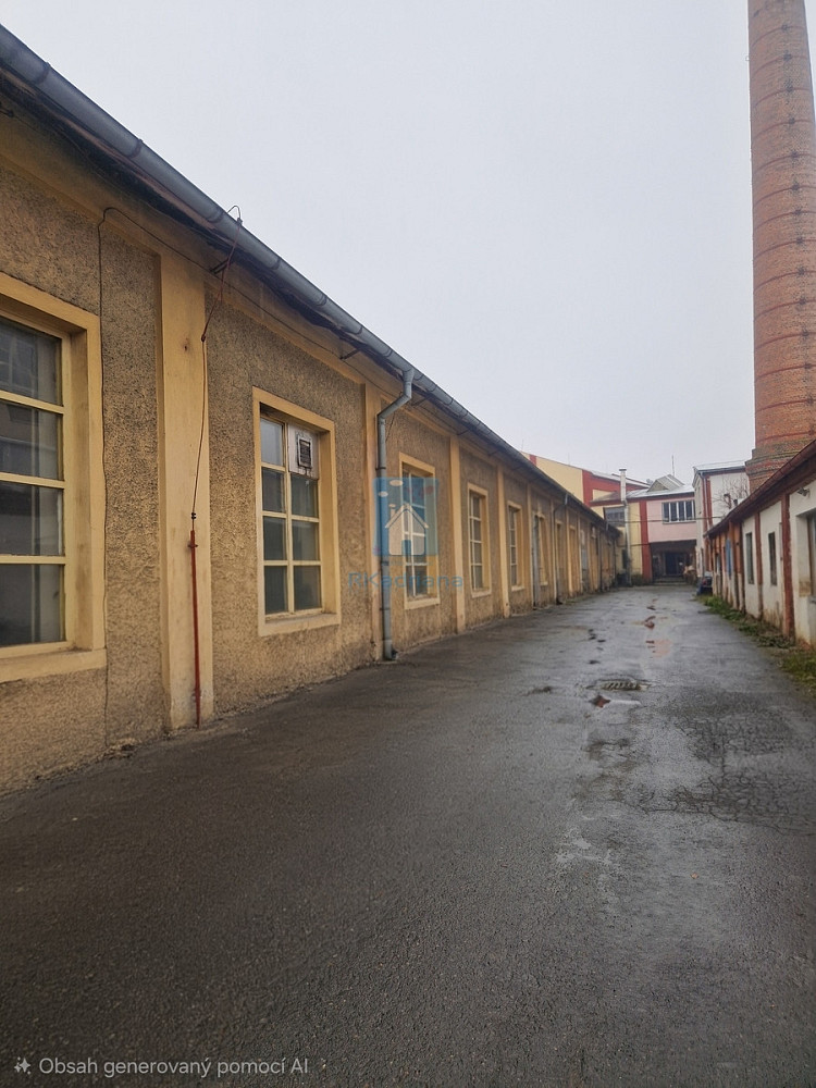 Prodej výrobních prostor 1 098 m² – fotografie 2