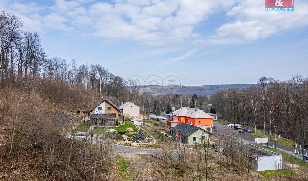 Prodej stavebního pozemku 1 218 m², Petrovice – náhled fotky 8