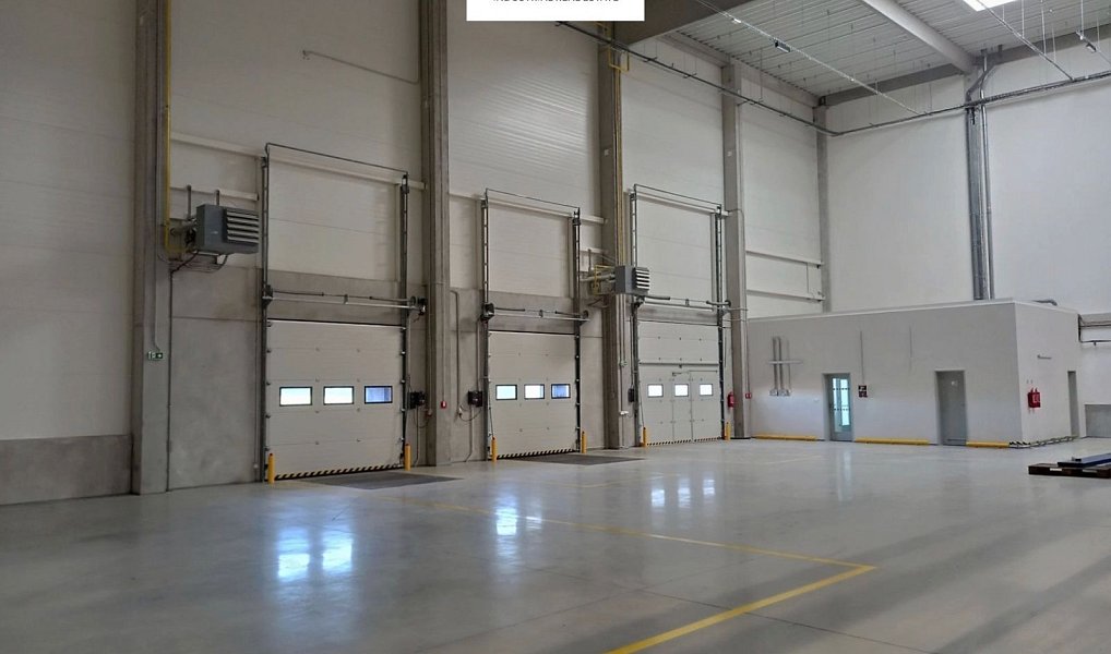Pronájem skladovacích prostor 660 m², Jičín – náhled fotky 10