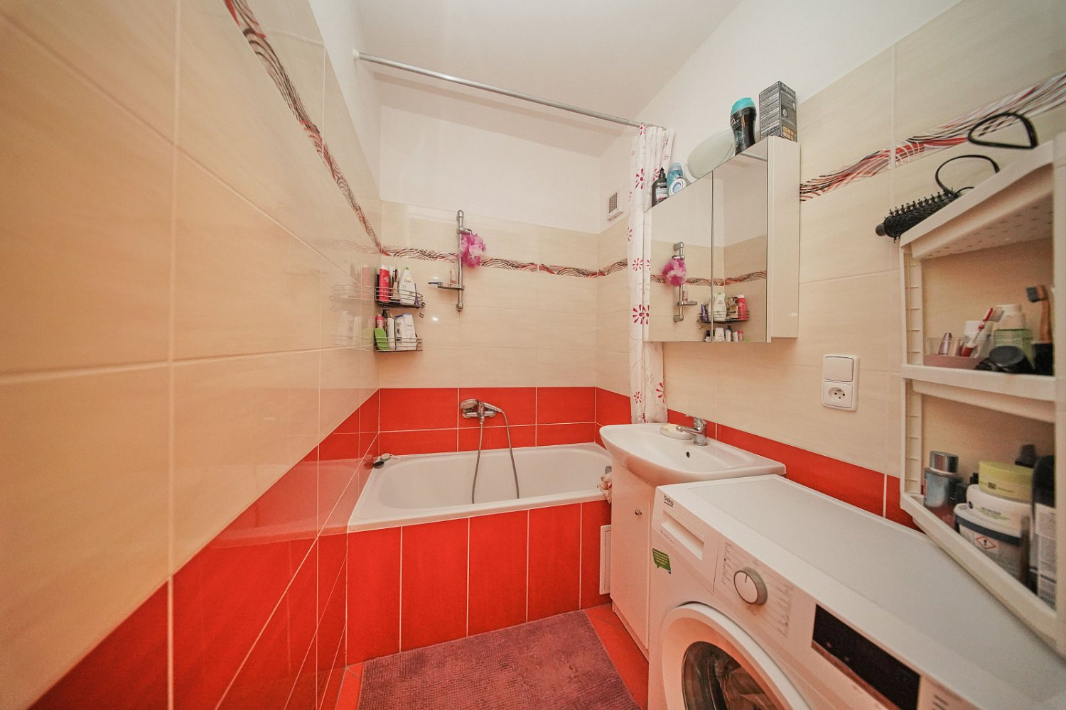 Prodej bytu 2+kk 42 m² – fotografie 3