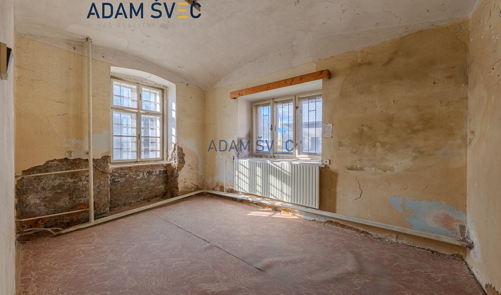 Prodej výrobních prostor 809 m², Moravský Beroun – náhled fotky 48