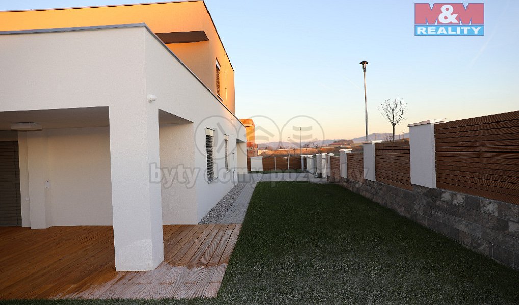 Prodej domu 233 m² s pozemkem 732 m², Klatovy – náhled fotky 15