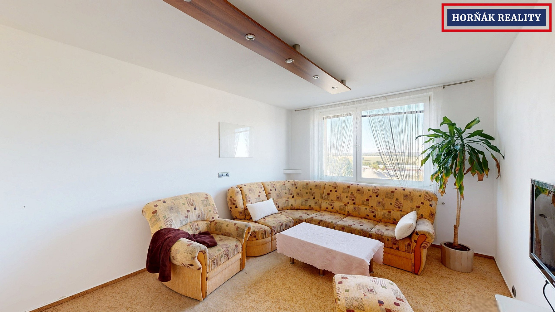 Prodej bytu 2+1 57 m² – fotografie 2