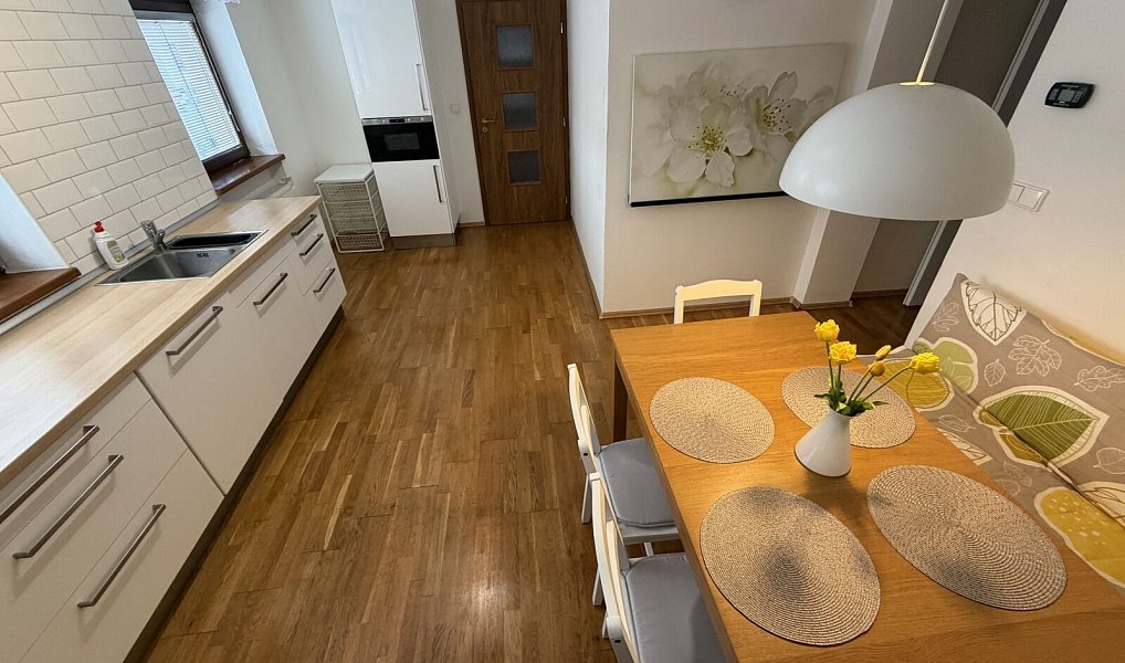 Prodej domu 160 m² s pozemkem 101 m², Slavkov u Brna – náhled fotky 2