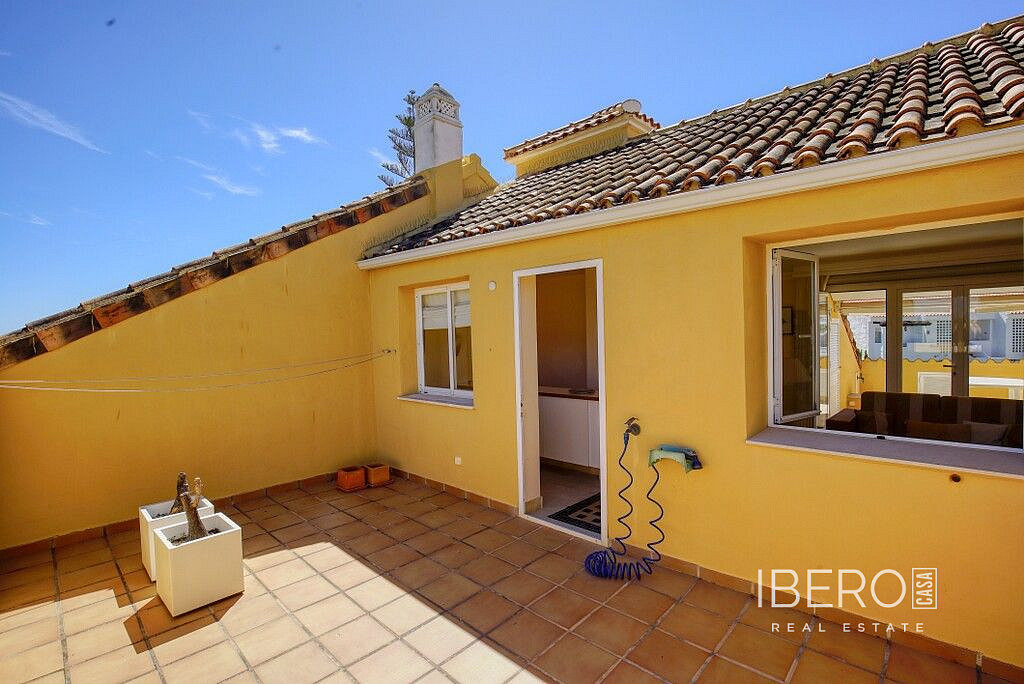 Piso 4+kk – Estepona, Barriada Islas Canarias - Vista 2