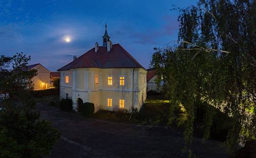 Prodej domu 593 m² s pozemkem 1 896 m², Hlízov, okres Kutná Hora